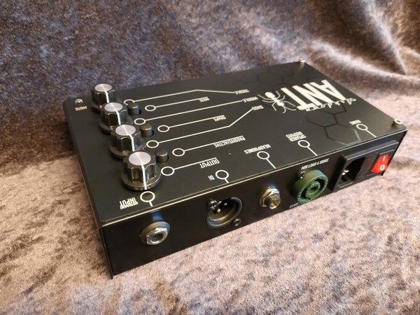 Ashdown ANT, 200w pedal amplifier