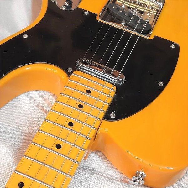 Vintage V52 ReIssued Electric Guitar ~ Butterscotch