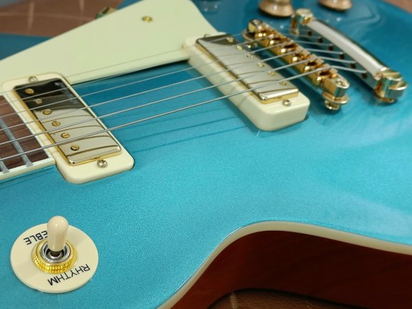 Vintage V100M ReIssued Electric Guitar ~ Gun Hill Blue
